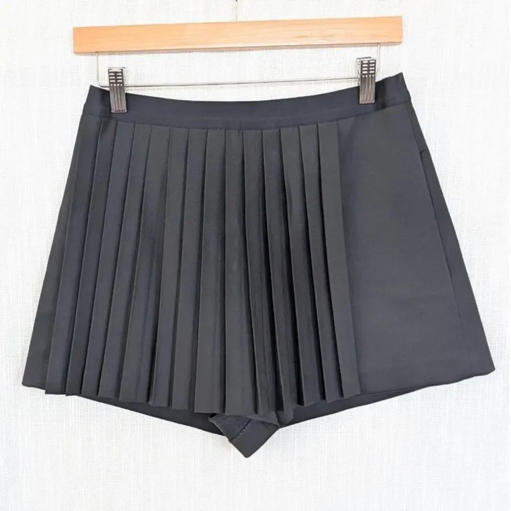 Maje Straight-fit Pleated Shorts/Skort Womens FR38/M Black Wrap Mini